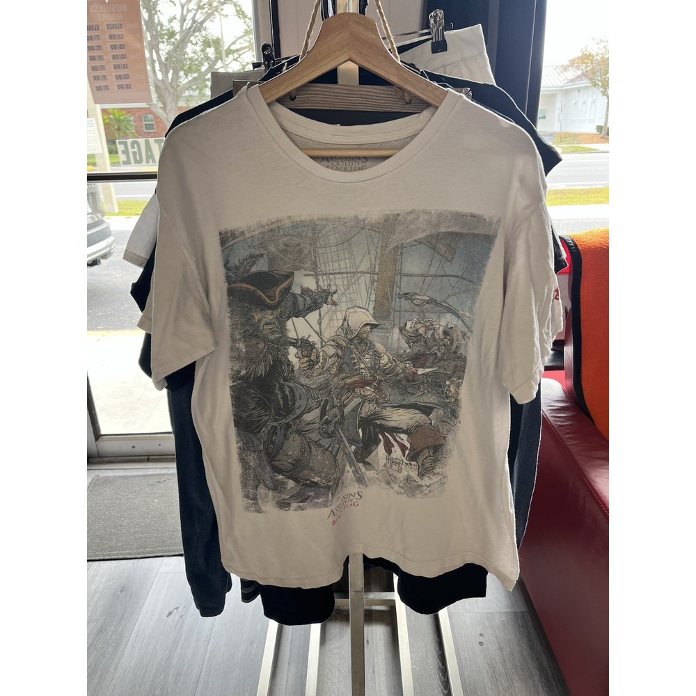 Assassin's Creed IV Black Flag Expo 2013 White SS Graphic Shirt Men's XL